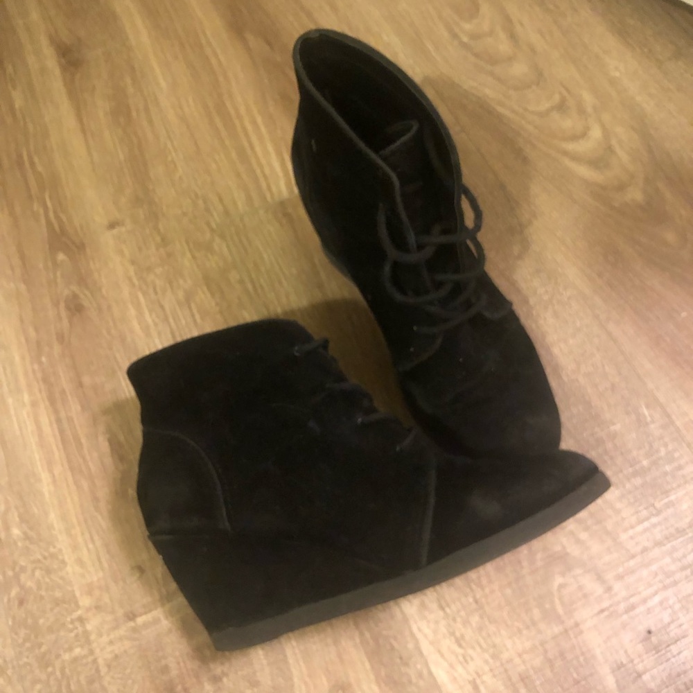 Black wedges lace up